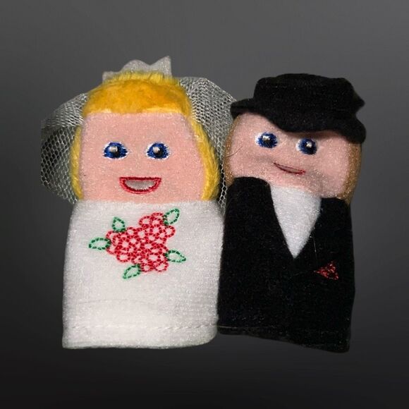 Lot of 21 Finger Puppets Animals & People Fireman Shark Bride Groom Turtle Frog - Picture 7 of 8